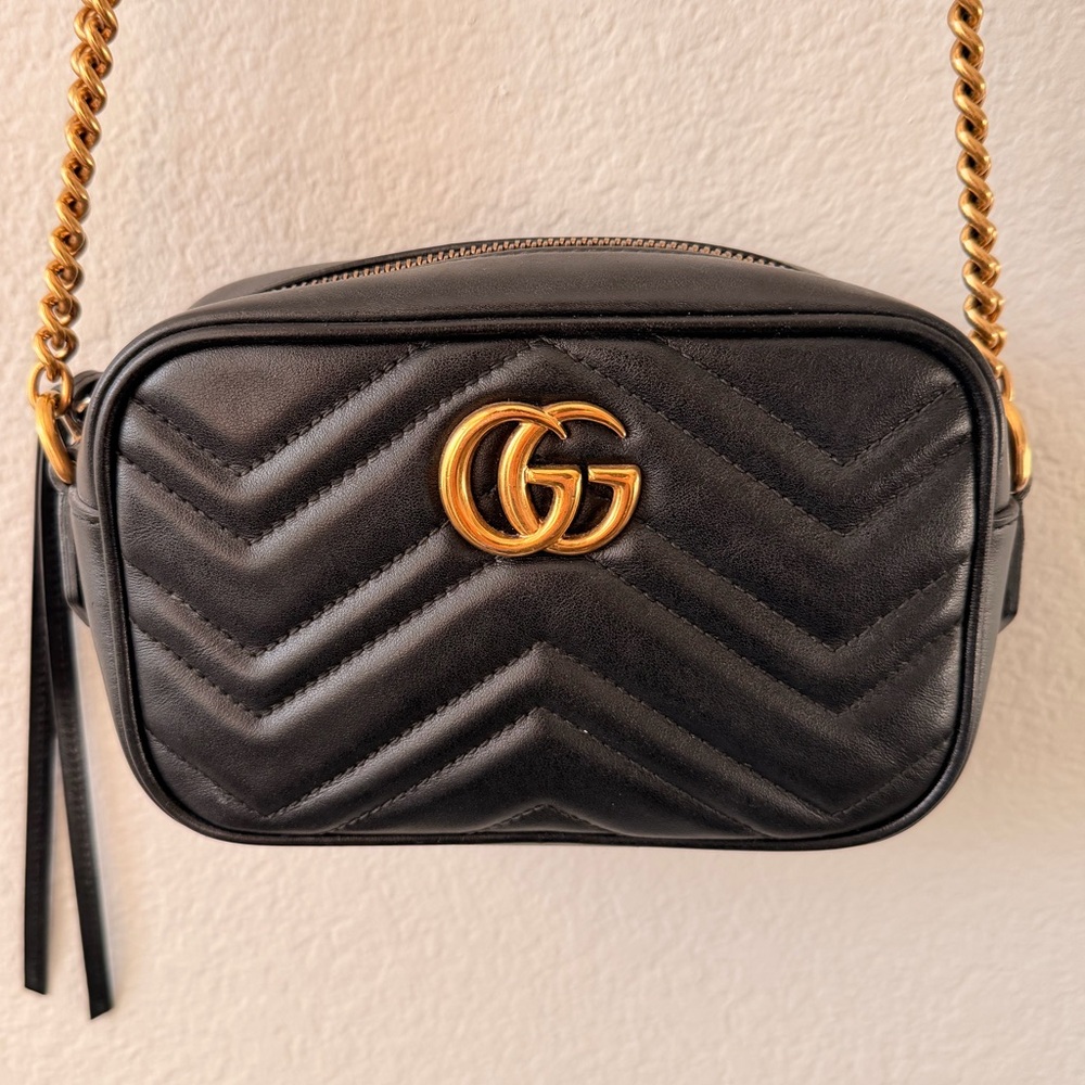 Gucci GG Marmont Mini Crossbody Bag in Black Chevron Leather & Gold Hardware